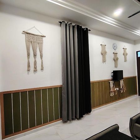 Mini Concept Hotel Kuala Terengganu Exterior foto
